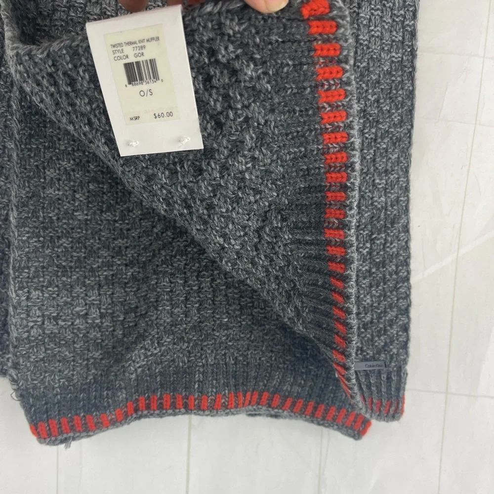 NWT Calvin Klein Gray Knit Scarf